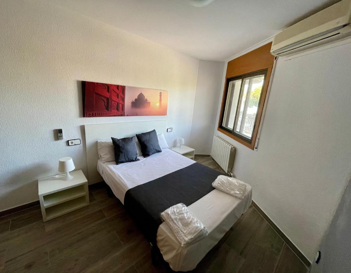 For A Stay Santillana Plaza Salou Luaran gambar